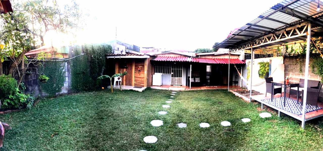 אלאג'ואלה Airport Traveler'S Home מראה חיצוני תמונה