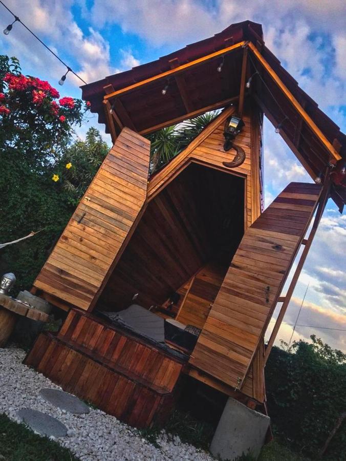 אלאג'ואלה Airport Traveler'S Home מראה חיצוני תמונה